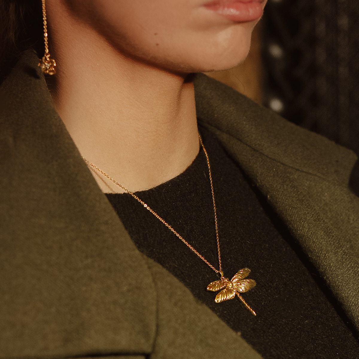 Trollslända Viskning Halsband