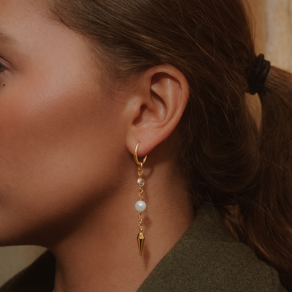 Pearl Spike Flow Earrings