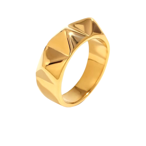 Pyramid Statement Ring