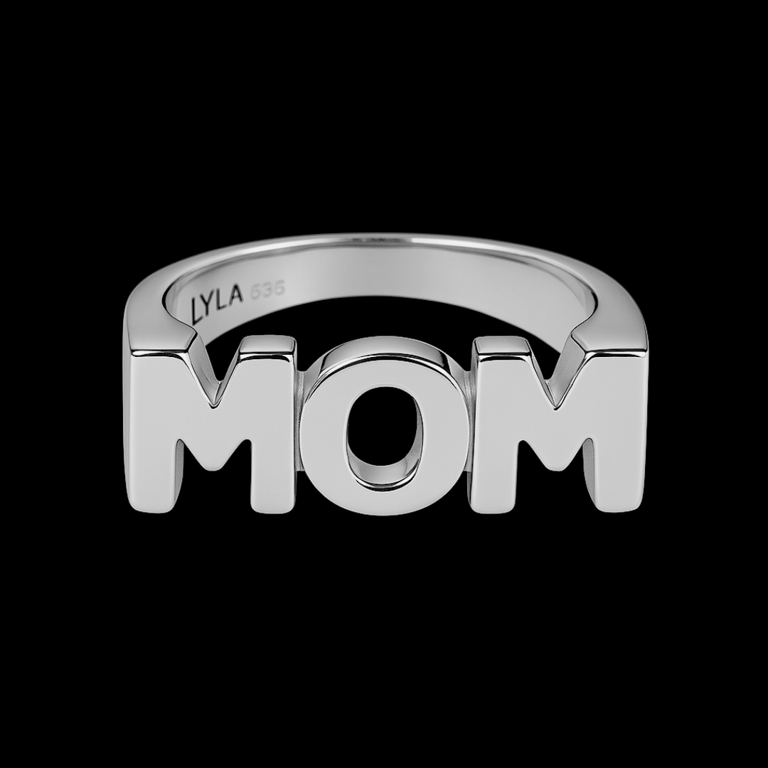 Mom Embrace Ring