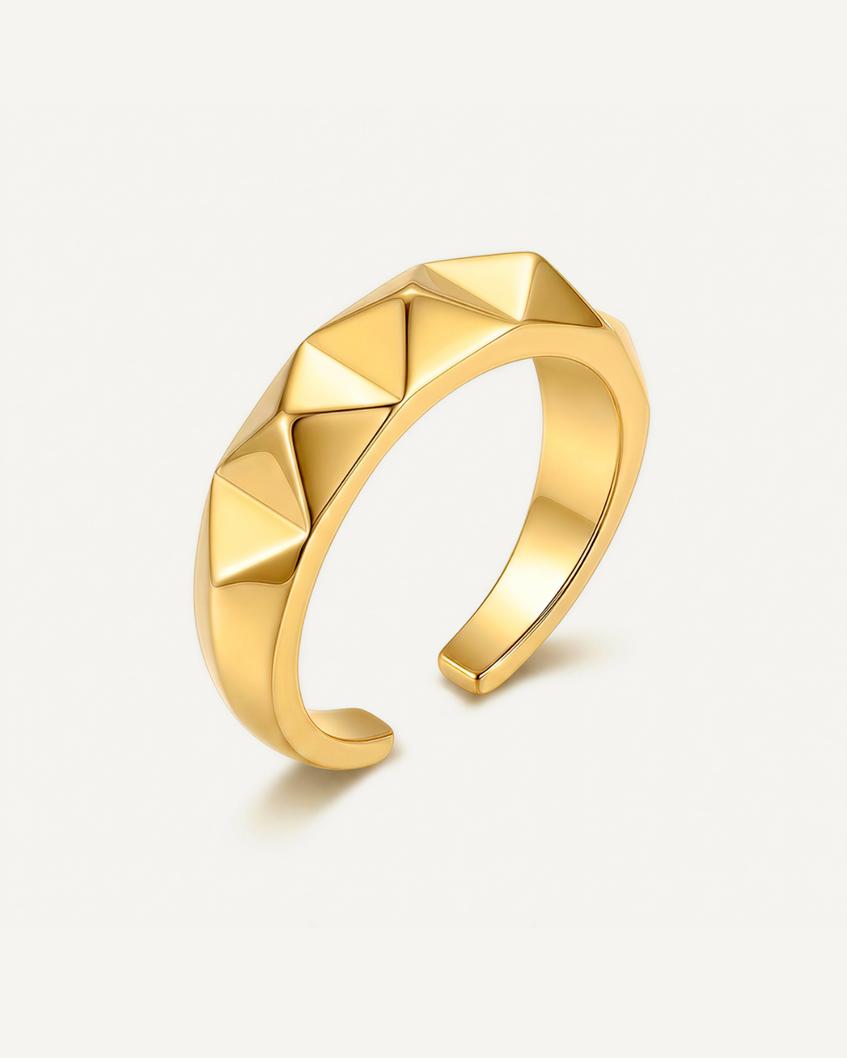 Pyramid Statement Ring